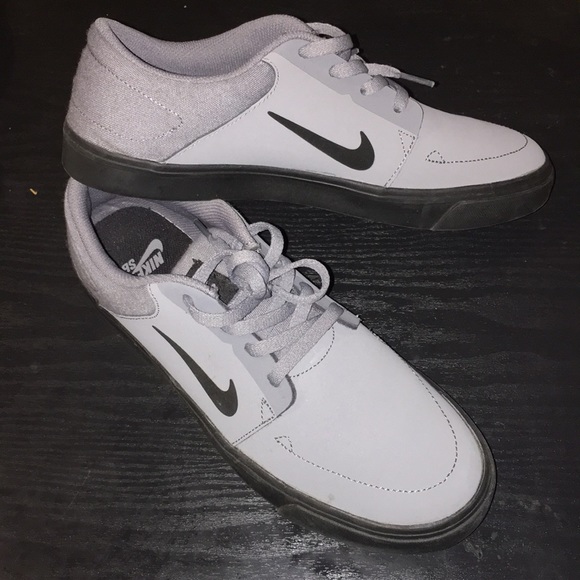 Nike SB - Picture 1 of 1